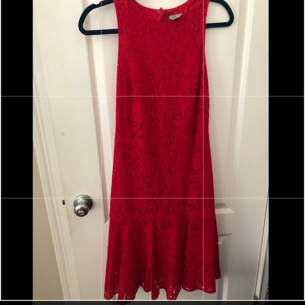 H&M fitted red lace trumpet hem dress